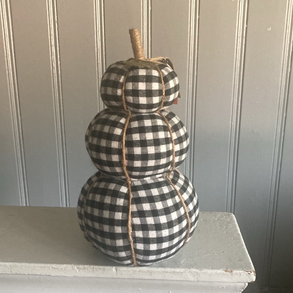NWT- Happy Fall Tag- Black & White Buffalo Check Fabric Triple Stacked Pumpkins - Picture 11 of 17